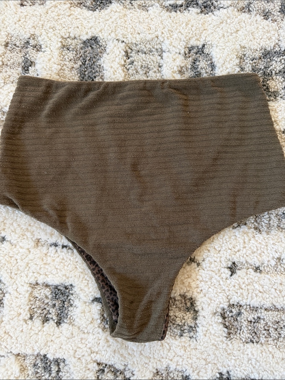 Acacia Ribbed Bikini Set - Picture 2 of 8